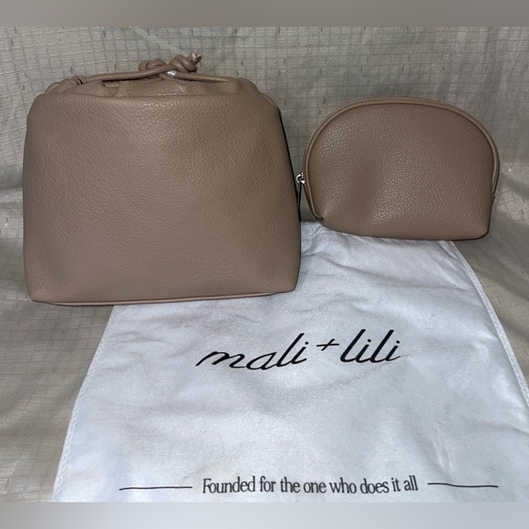 Vegan Leather Handbag & Cosmetic Bag 2-Piece Set - Picture 2 of 14